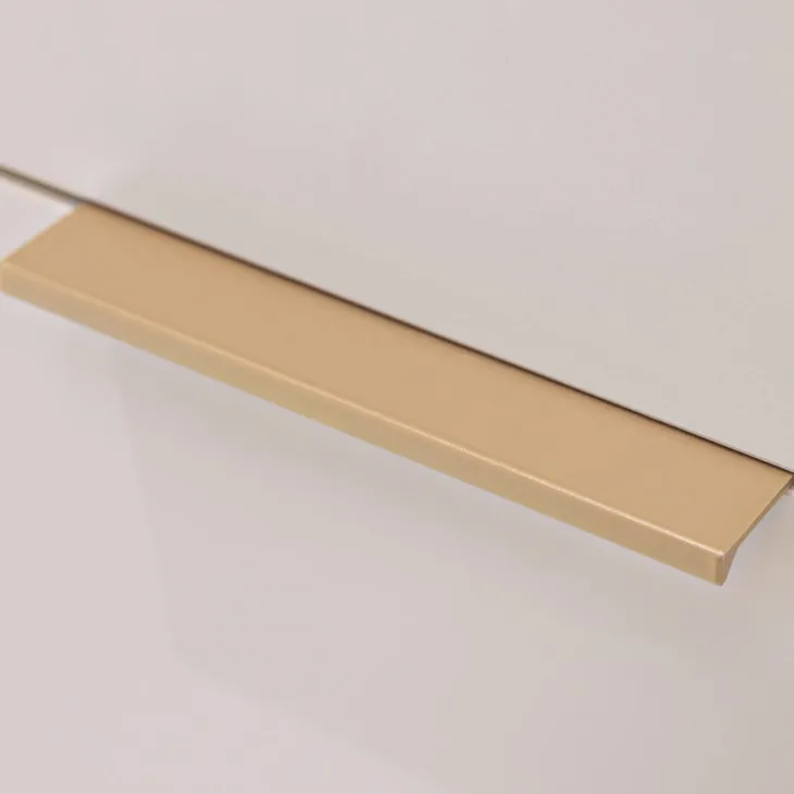 Credenza alta 80x190h cm 3 ante cannettato moderna beige Vanessa