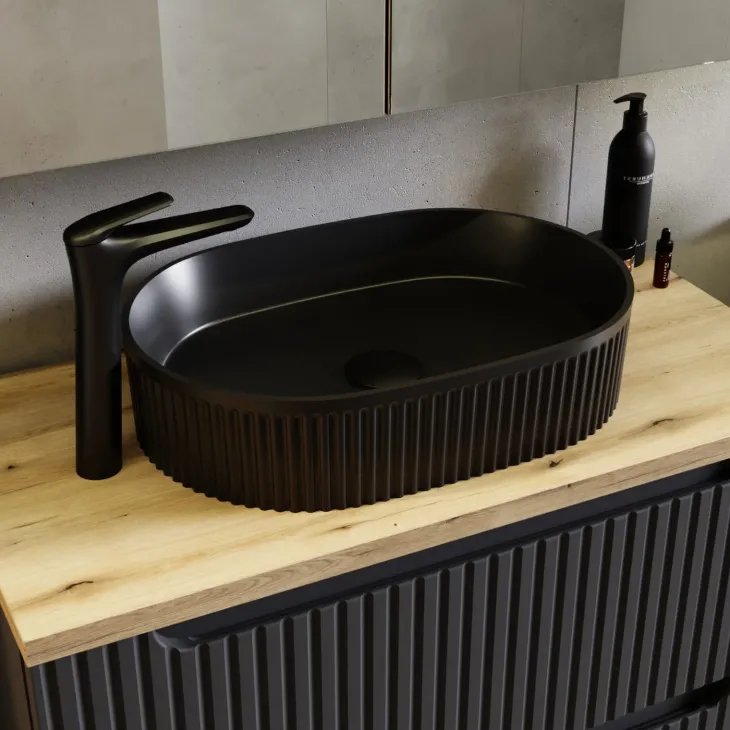 Lavabo bagno da appoggio 48x33cm ceramica nero cannettato Griffy