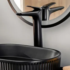 Miscelatore alto per lavabo bagno ottone nero Becco