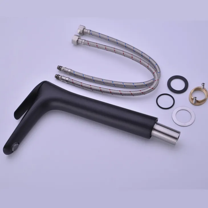 Miscelatore alto per lavabo bagno ottone nero Becco