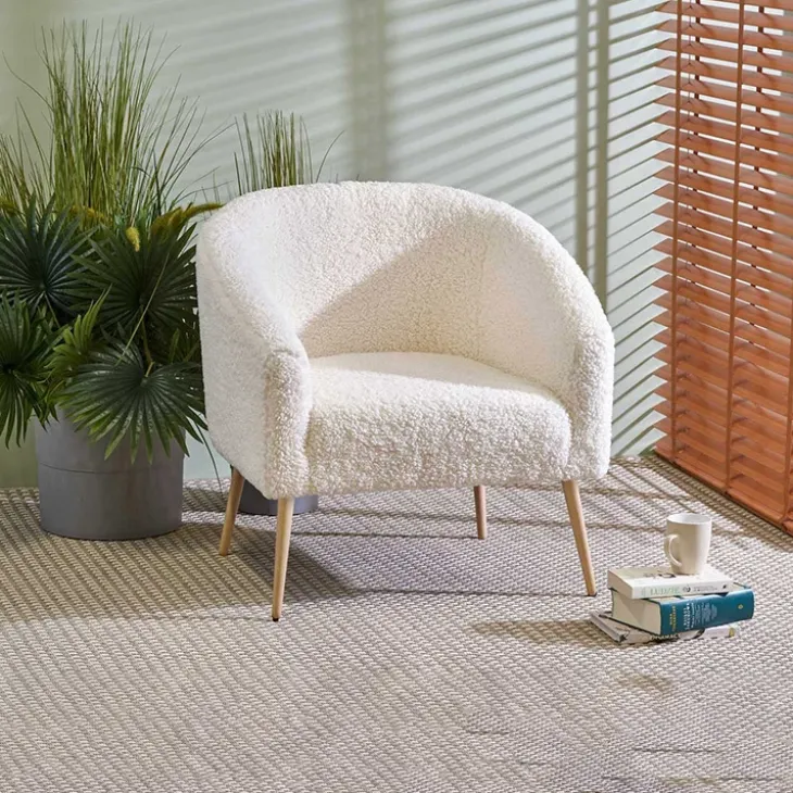 Poltrona design a pozzetto tessuto bouclè bianco crema legno Alaska