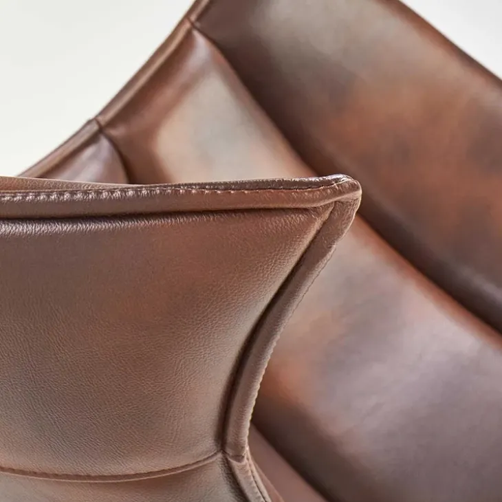 Poltrona design imbottita ecopelle marrone vintage Isotta