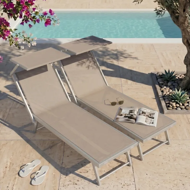 Set 2 lettini prendisole reclinabili in alluminio e textilene beige con tettuccio Apollo