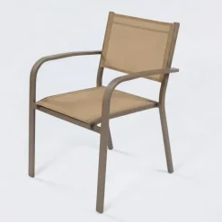 Set tavolo da giardino allungabile 160/240cm tortora + 4 sedie con braccioli tondi tortora Brezza