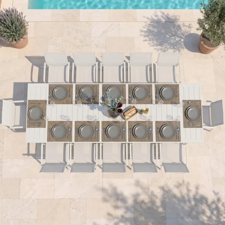 Set tavolo da giardino allungabile 200/300cm bianco + 4 sedie con braccioli tondi bianco Brezza