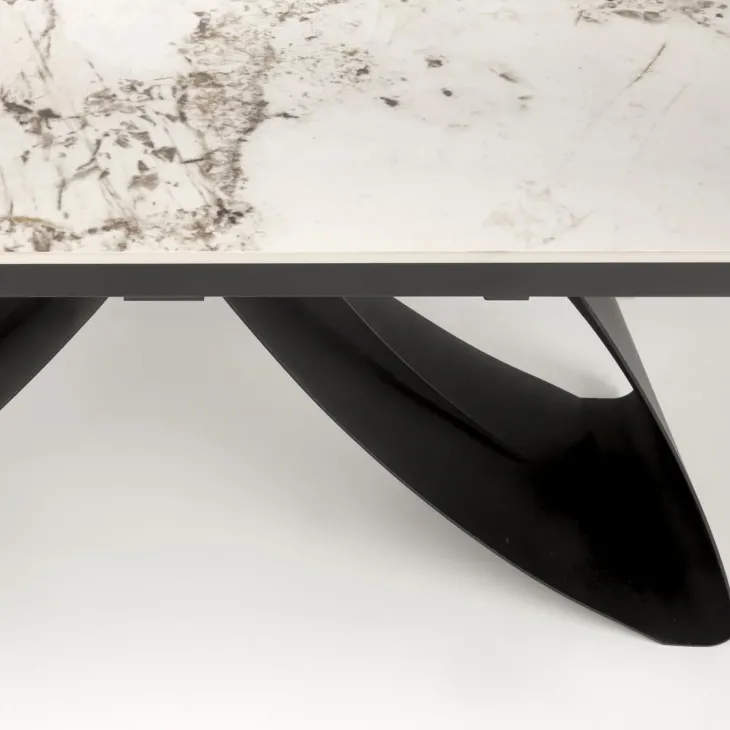 Tavolo allungabile 180/260cm moderno effetto marmo bianco lucido nero Novellino