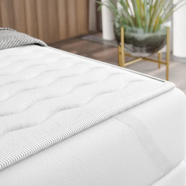 Topper alla francese 140x200cm trapuntato imbottito con elastici bianco Corsica